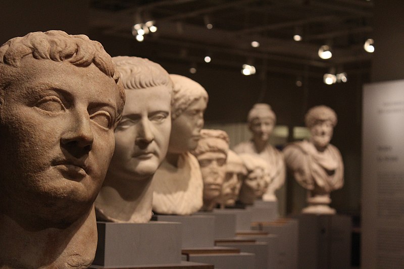 Royal_Ontario_Museum,_Eaton_Gallery_of_Rome_-_Roman_busts