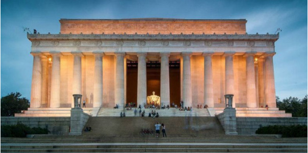 Lincoln Memorial (Washington, the USA)